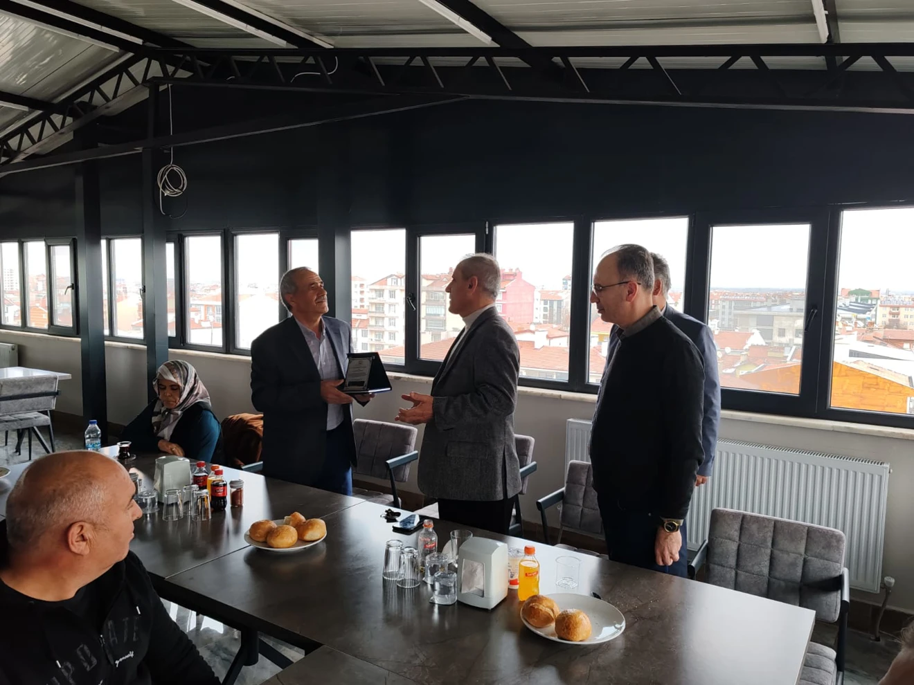 Okul Personelimize Veda Yemeği